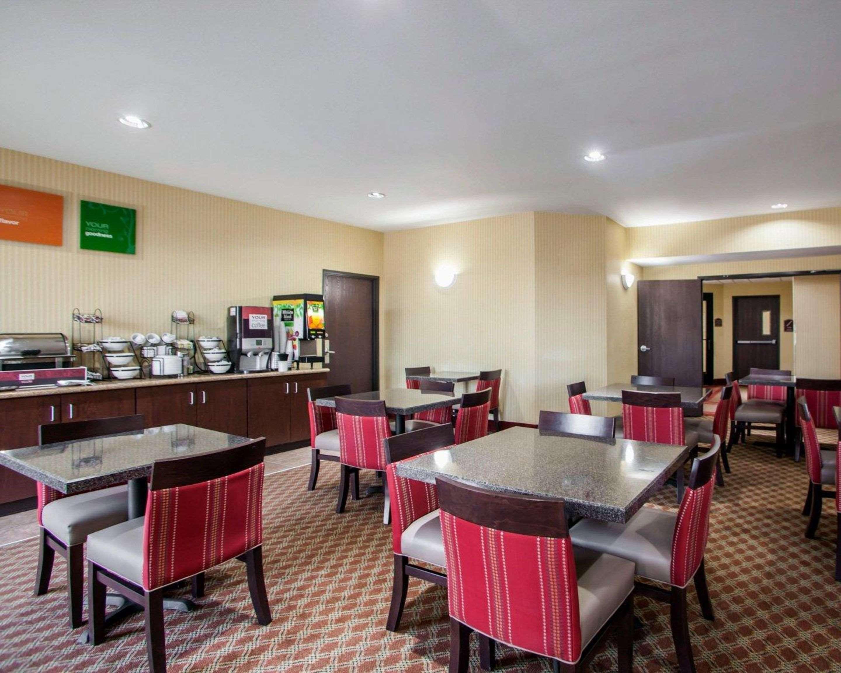 Comfort Inn & Suites Harrisonville Exteriér fotografie