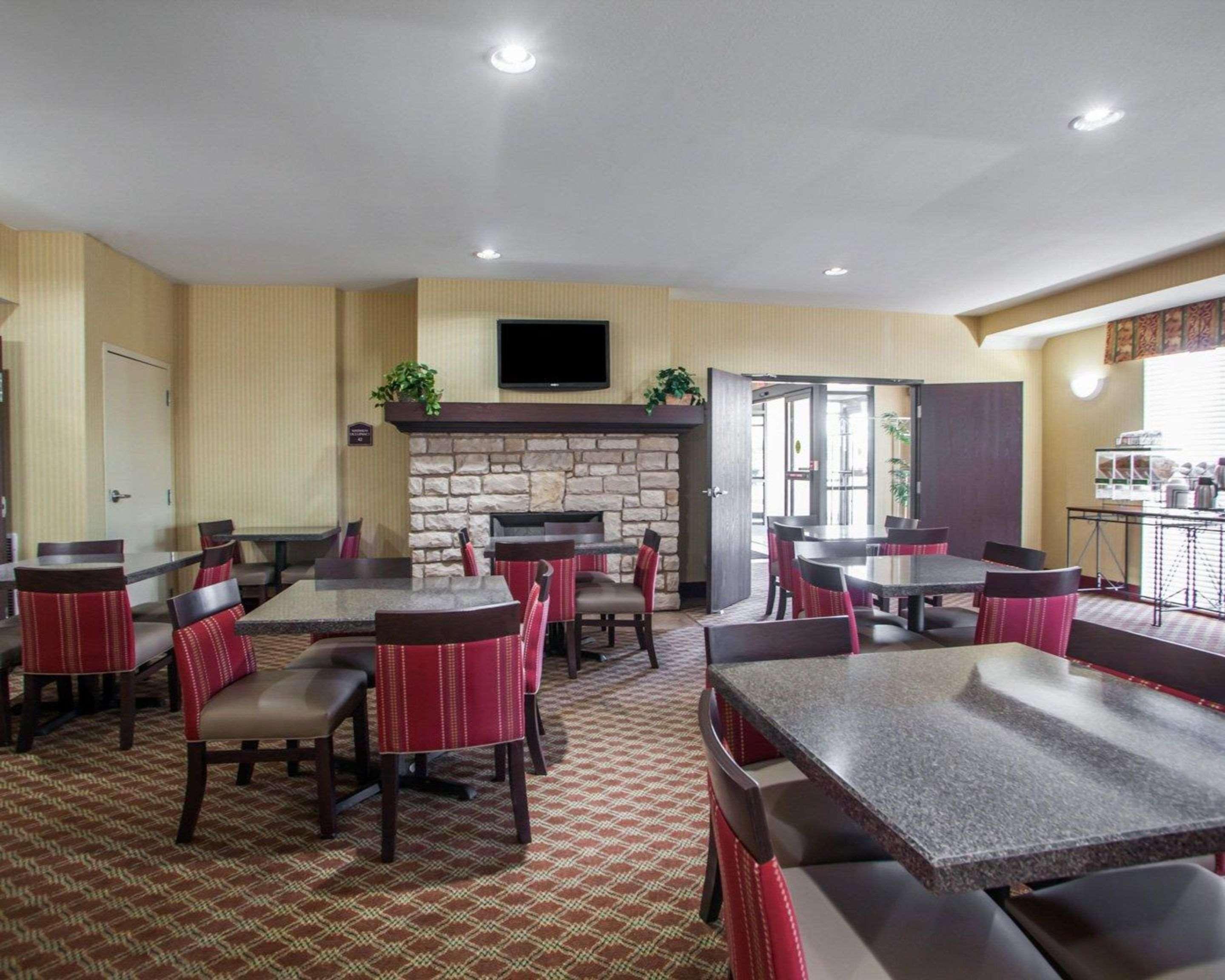 Comfort Inn & Suites Harrisonville Exteriér fotografie