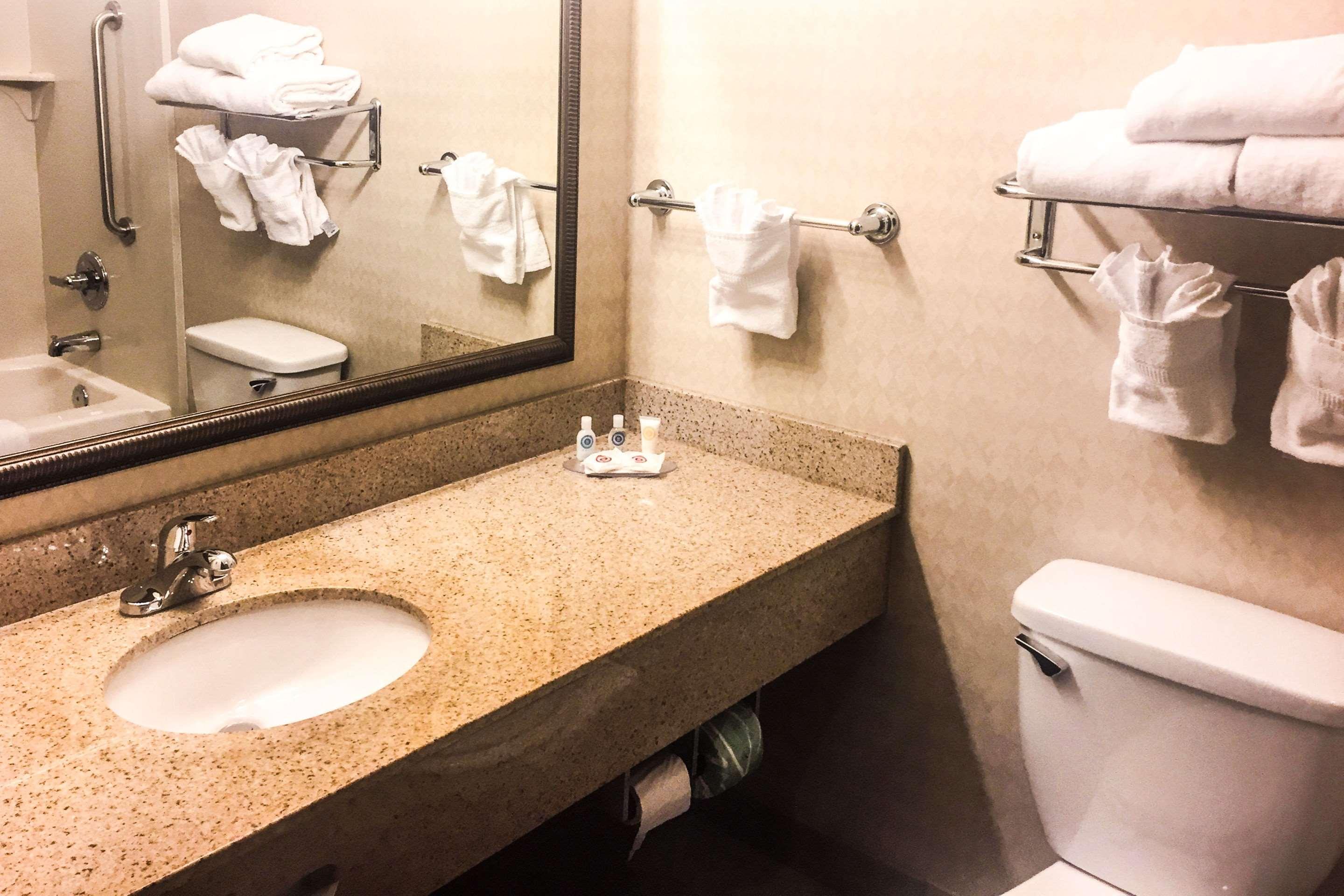 Comfort Inn & Suites Harrisonville Exteriér fotografie