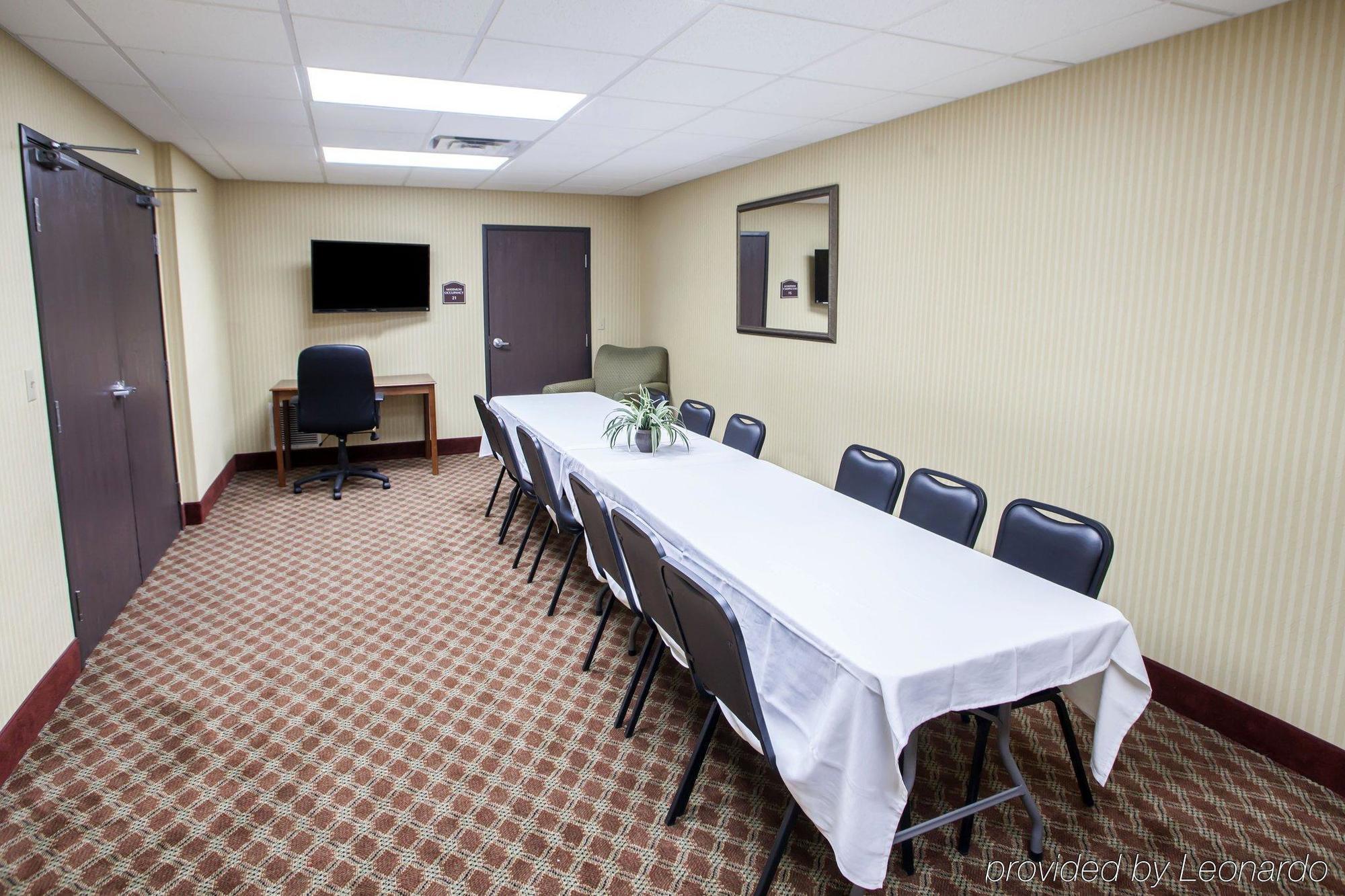 Comfort Inn & Suites Harrisonville Exteriér fotografie